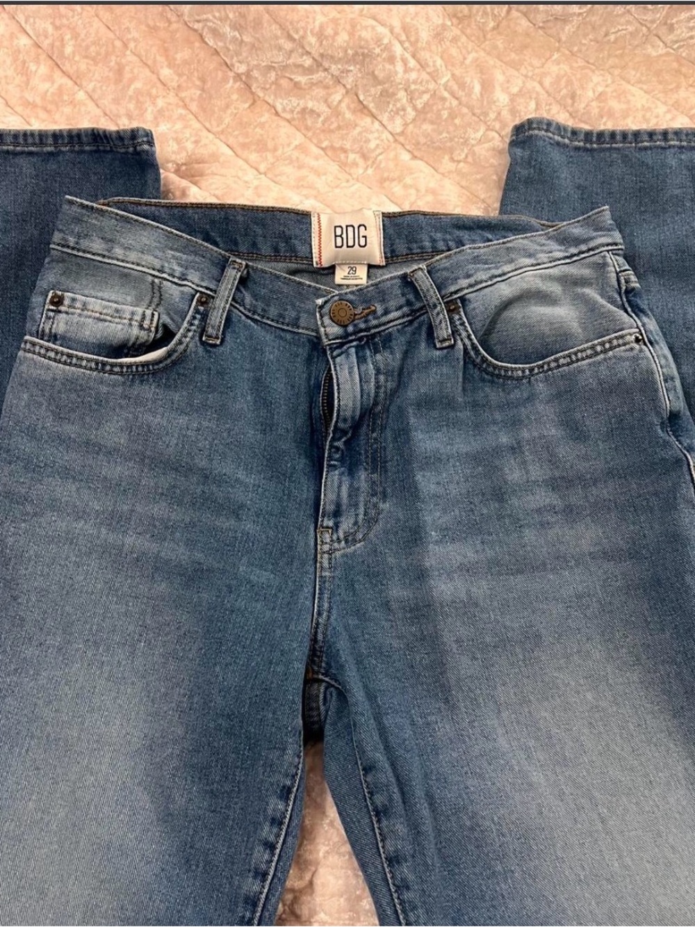 BDG woman Blue Wash Jeans